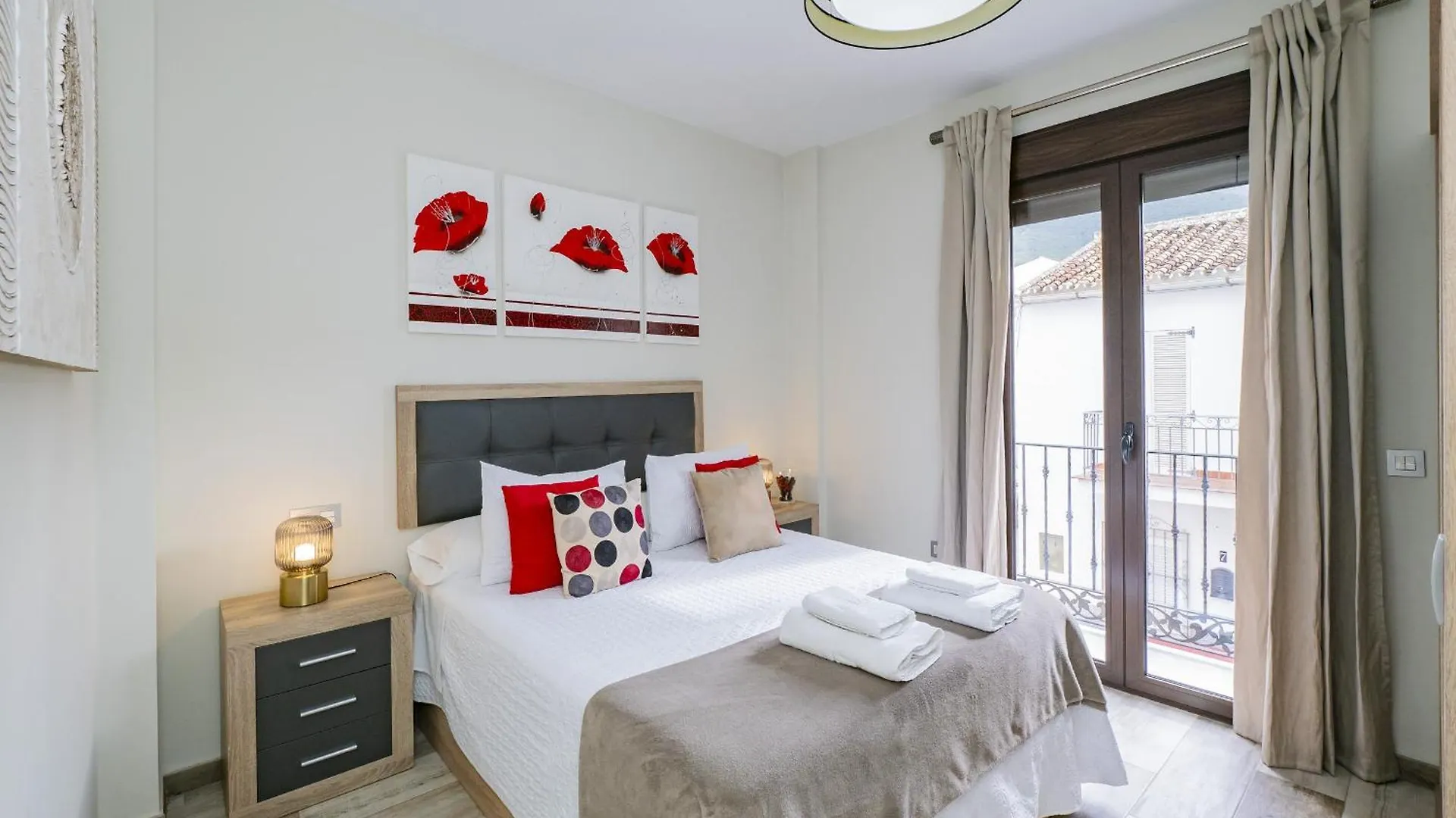 Cubo'S Urban Suite Town Centre Alhaurin el Grande